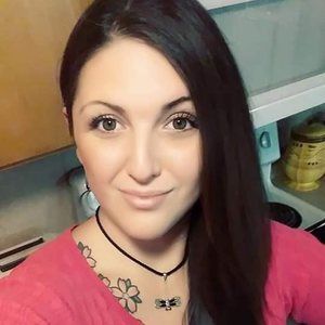 Meet your Posher, Jenny